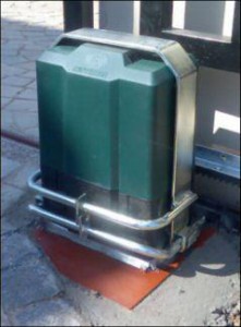 316364_116755121760620_1011422316_n