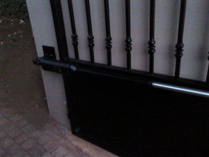 522679_235551016547696_56909308_n