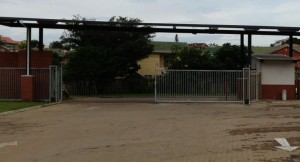 524025_321041081332022_503343589_n